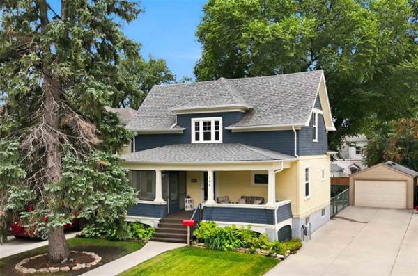 Home Photo - 146 Oakview Avenue