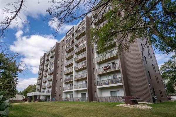 Home Photo - 503-175 Pulberry Street