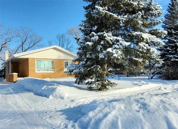 Home Photo - 509 MOODY Avenue