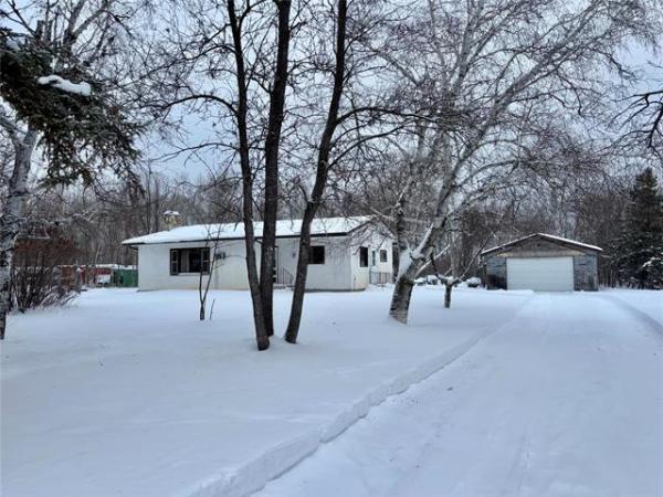 Home Photo - 11 SINCLAIR Street