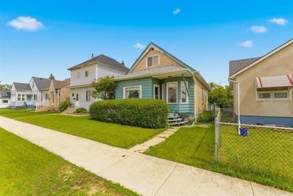 Home Photo - 561 Polson Avenue