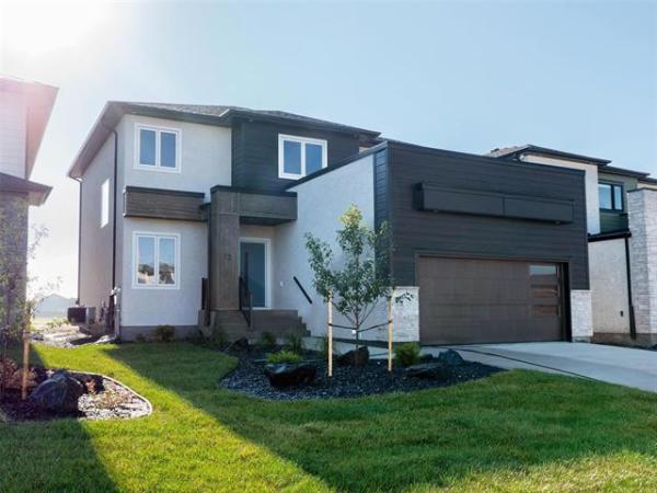 Home Photo - 13 Woodland Way