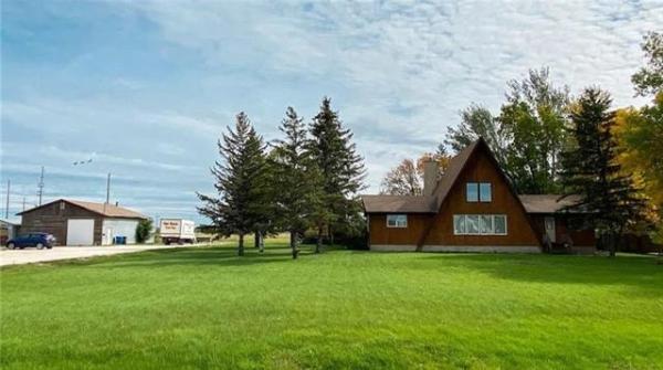 Home Photo - 2165 Norris Road