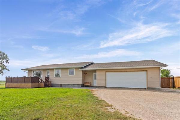 Home Photo - 23104 37 N Road