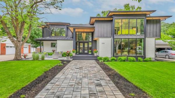 Home Photo - 310 Bower Boulevard
