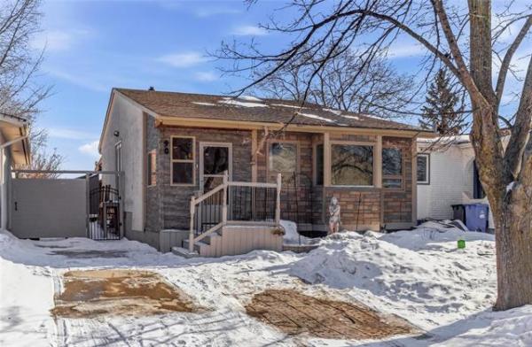 Home Photo - 90 Regis Drive