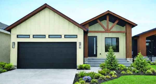 Home Photo - 280 Masters Avenue