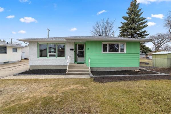 Home Photo - 17 Durham Bay