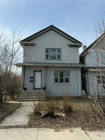 Home Photo - 136 Bannerman Avenue