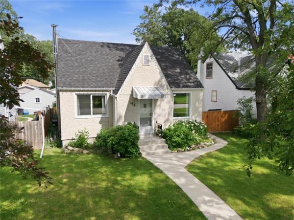 Home Photo - 148 Braemar Avenue