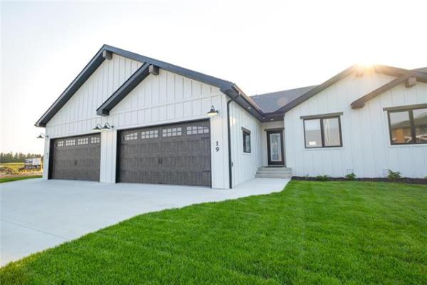 Home Photo - 29 Fairway Drive