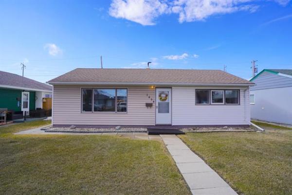 Home Photo - 1658 Pritchard Avenue