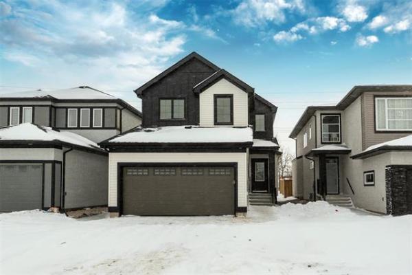 Home Photo - 82 Whitehorn Crescent