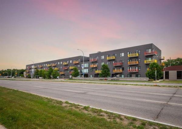 Home Photo - 201-2300 Pembina Highway