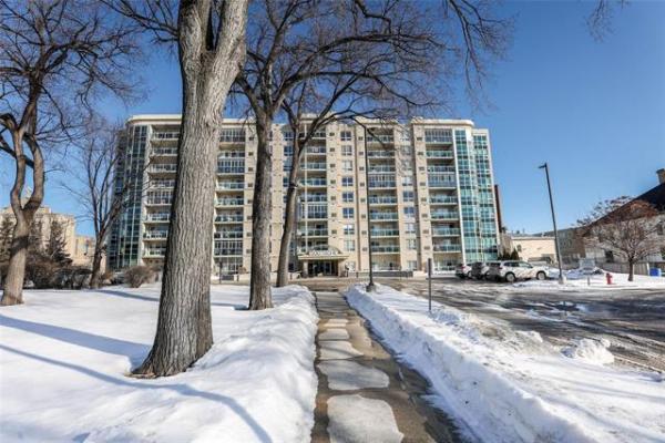 Home Photo - 405-500 Tache Avenue