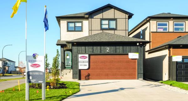 Home Photo - 2 Ken Butchart Crescent