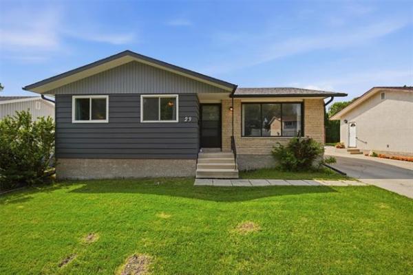 Home Photo - 23 Werrell Crescent