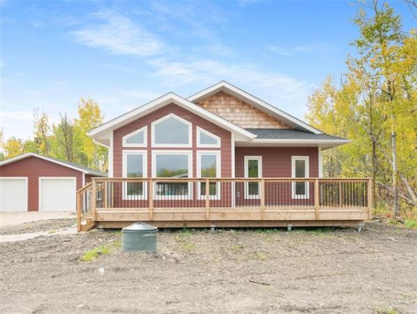 Home Photo - 15 Everwood Crescent
