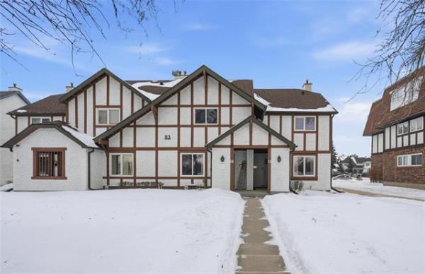 Home Photo - C-83 Apple Lane