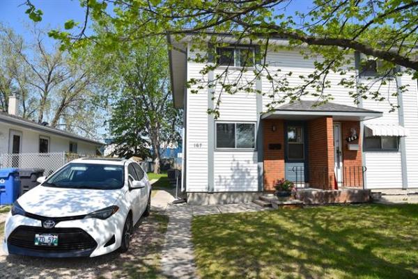 Home Photo - 167 Bluewater Crescent