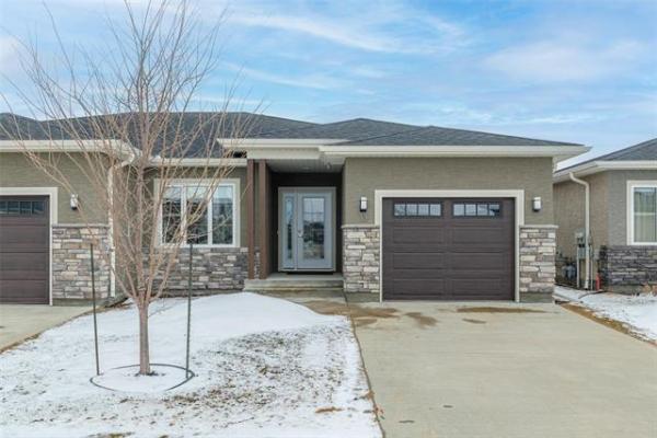 Home Photo - 13 Berkeley Bend