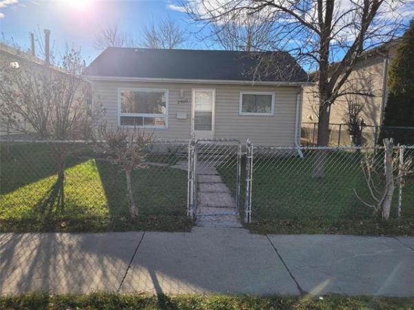 Home Photo - 1910 William Avenue