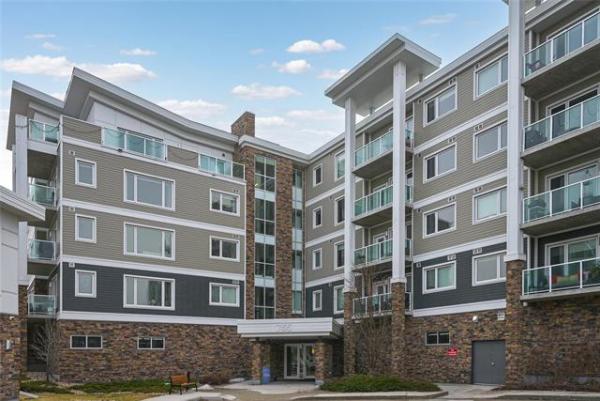 Home Photo - 206-755 North Drive