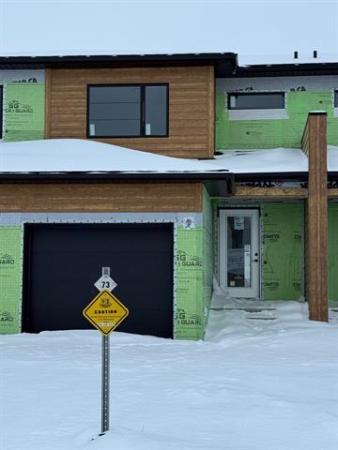 Home Photo - 73 Kootenay Way