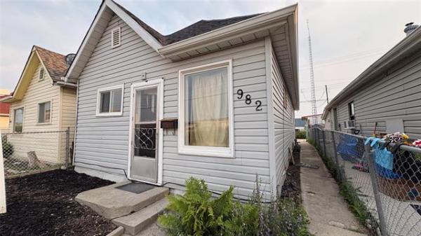 Home Photo - 982 Alexander Avenue