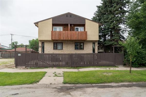 Home Photo - 133 Dumoulin Street