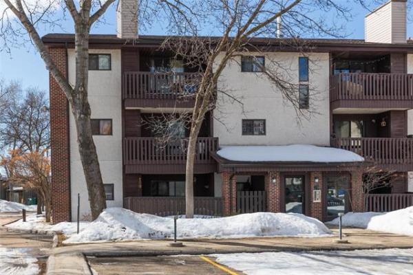 Home Photo - 109-28 Novavista Drive