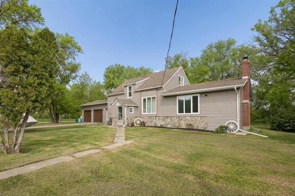 Home Photo - 15117 1 Road
