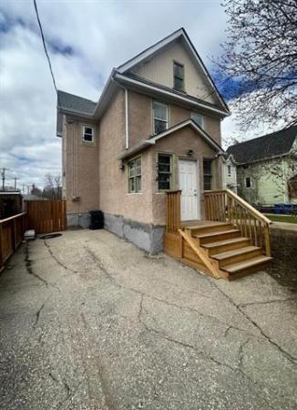 Home Photo - 294 Charles Street