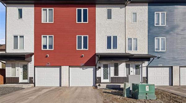 Home Photo - 1580 Ravelstone Avenue