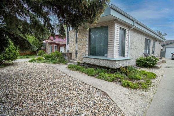 Home Photo - 118 Brentlawn Boulevard
