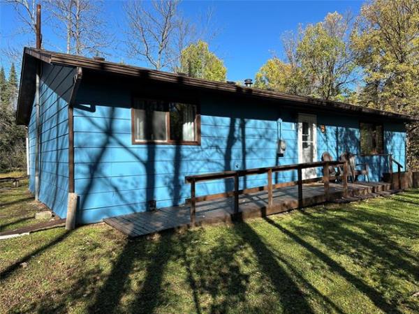 Home Photo - 70 SILVERDALE Drive