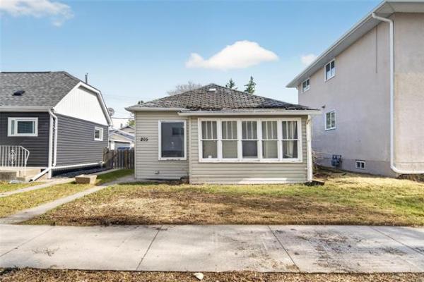 Home Photo - 205 Templeton Avenue