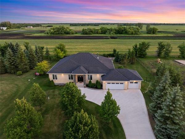 Home Photo - 840 Bowen Avenue