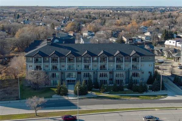 Home Photo - 213-3411 Pembina Highway