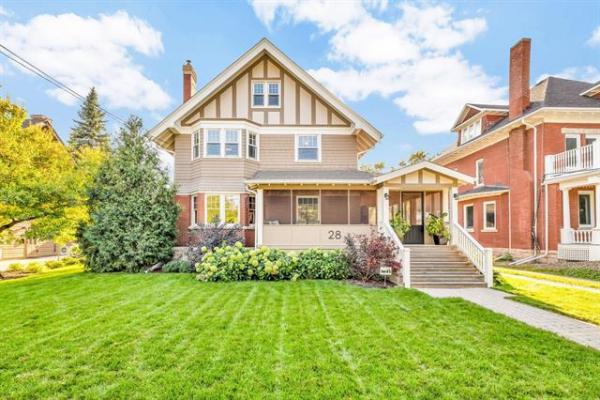 Home Photo - 28 Middle Gate