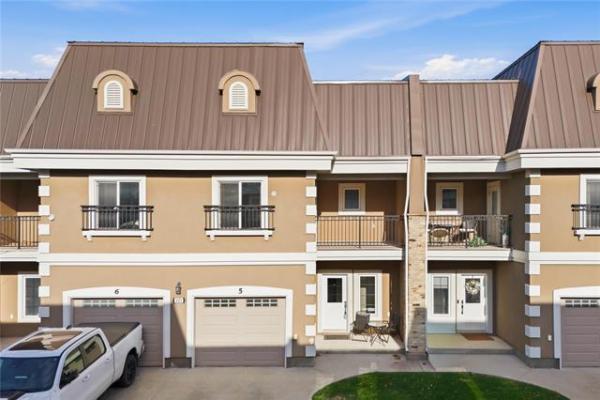 Home Photo - 5-3377 Pembina Highway