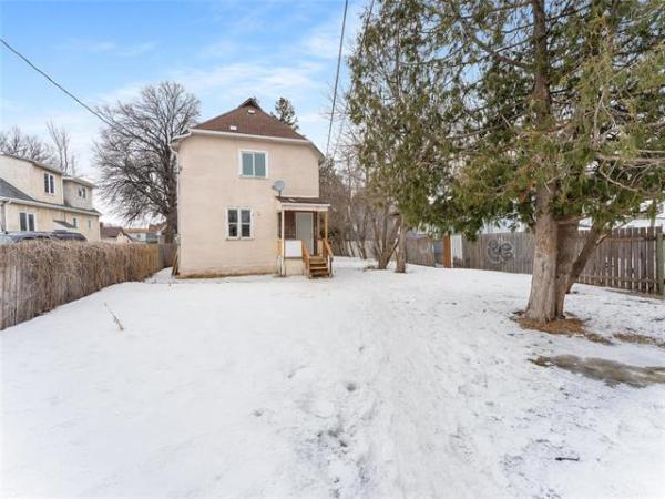 Home Photo - 492 Flora Avenue