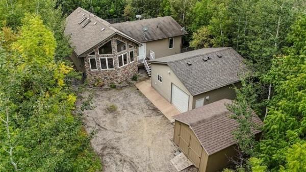 Home Photo - 6 Troon Bay