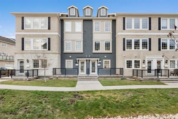 Home Photo - 807-155 Des Hivernants Boulevard