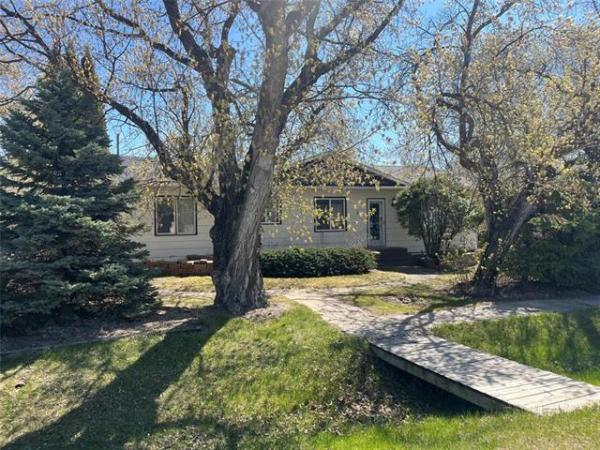 Home Photo - 5 First Avenue