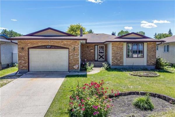 Home Photo - 77 Bondar Bay