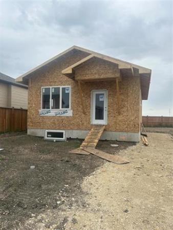 Home Photo - 39 McConkey Crescent