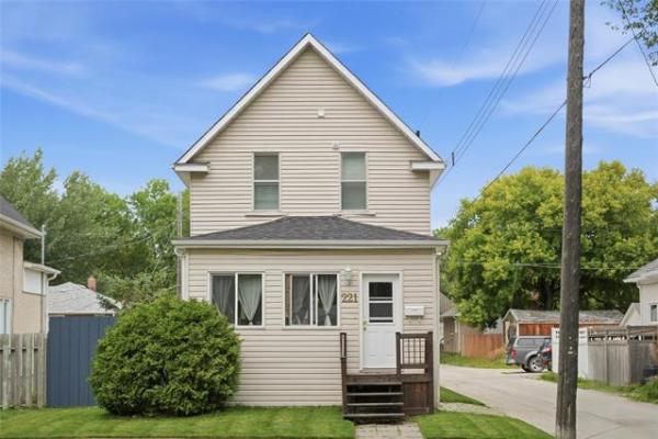 Home Photo - 221 Rosseau Avenue