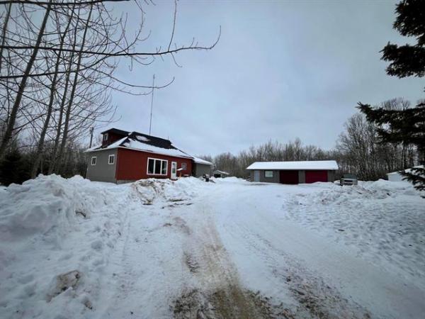 Home Photo - 38112 Mun 50 Road