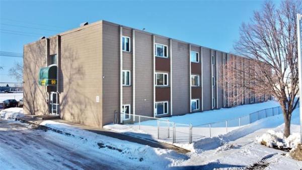 Home Photo - 27-90 Marlow Court